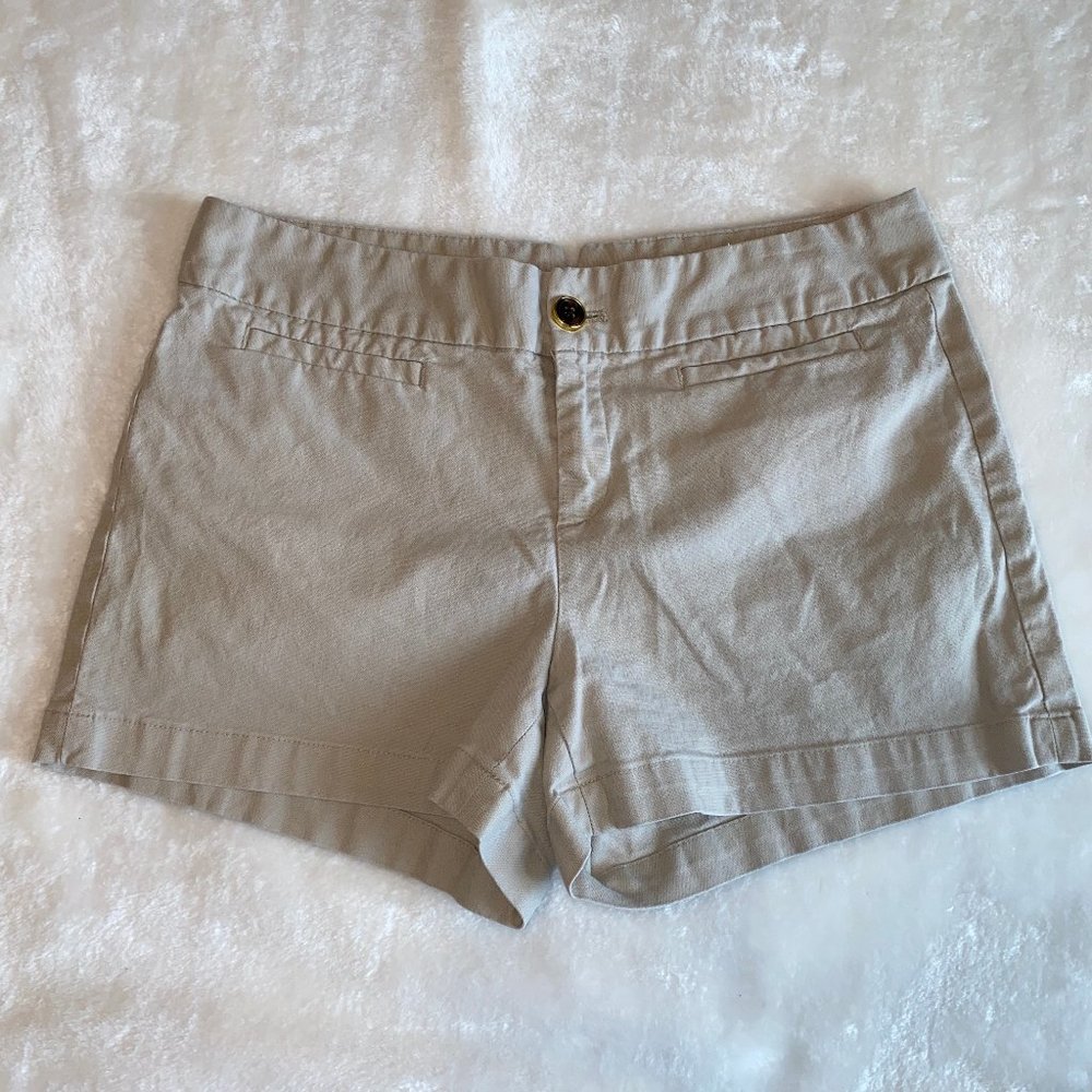 Banana Republic stretch shorts 8